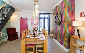 The Milton Sleeps 8 Close To York City Centre Pet Friendly